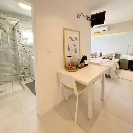 With Freeparking Pensionat Zadar