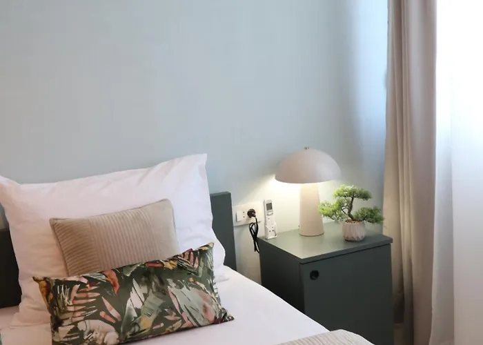 With Freeparking Задар