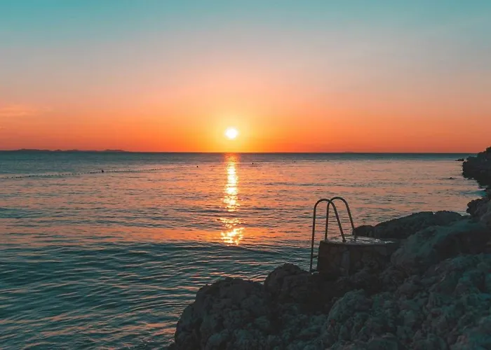 With Freeparking Гостьовий будинок Задар